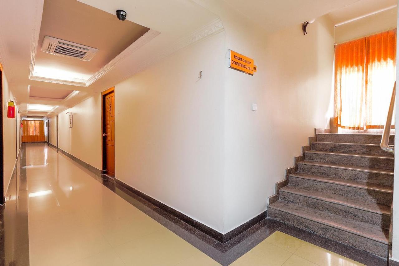 Capital O 72337 Hotel Konkan Tadka Mumbai Exterior photo